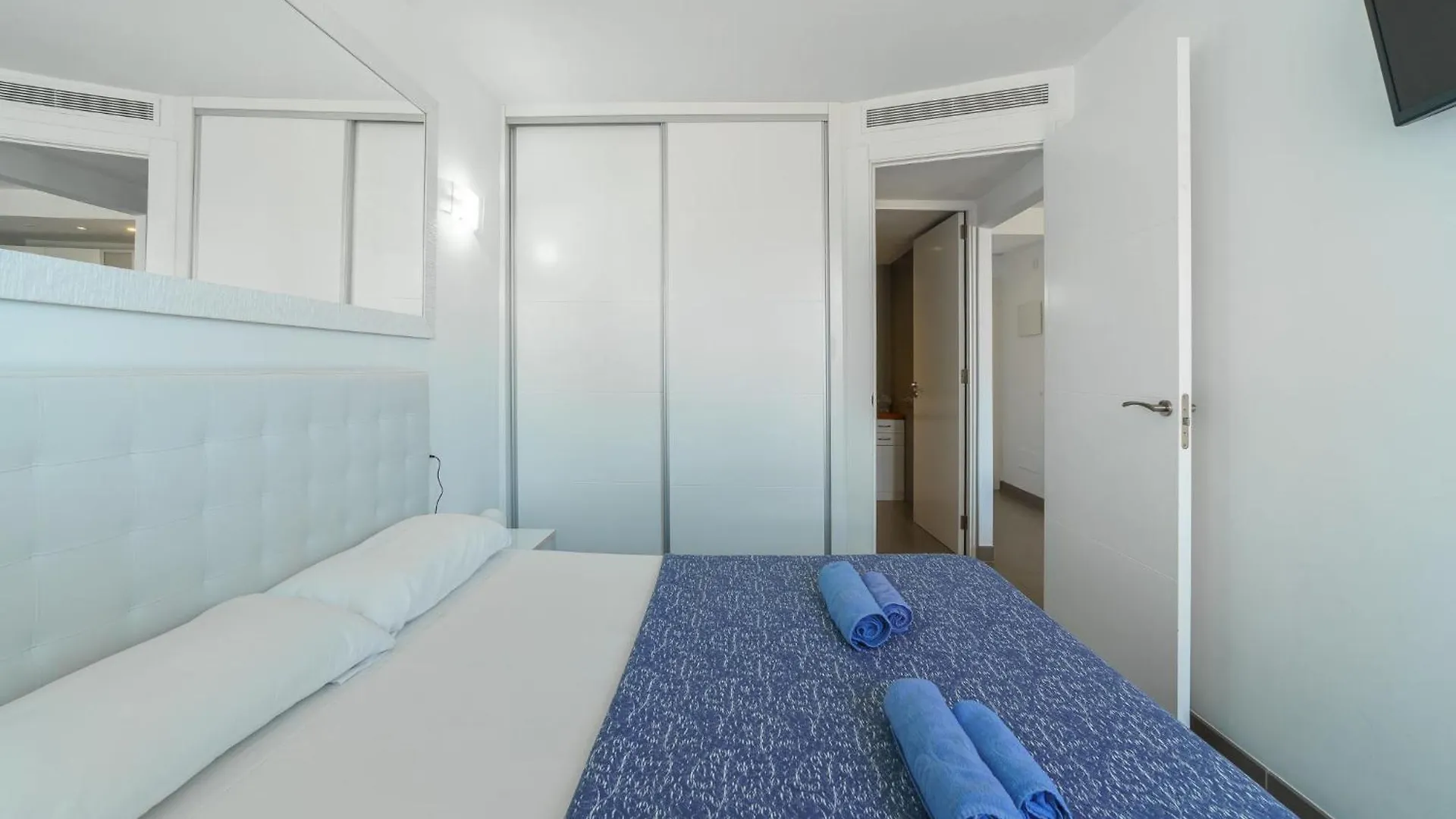 Apartment Oratge Beach Views By Interhome Port de Pollenca